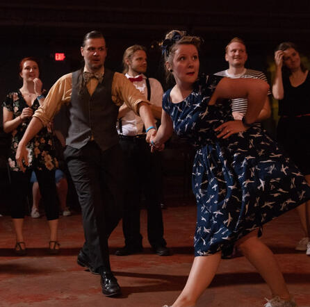 swing-dance-teacher